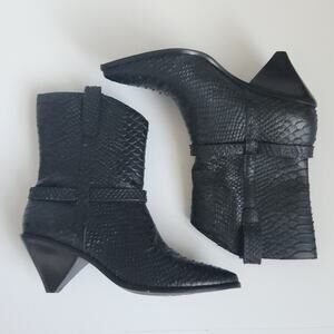 Matisse Fair Lady Ankle Boots